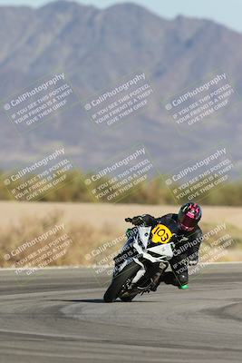 media/Oct-04-2025-CVMA (Sat) [[408bcdd6e4]]/Race 14-500-400-350 Supersport/